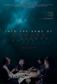 La famille du péché / Into the Arms of Danger streaming