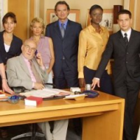 voir serie Avocats & Associés en streaming